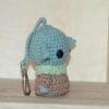 Porte Clés Bébé Yoda crocheté main – Image 2